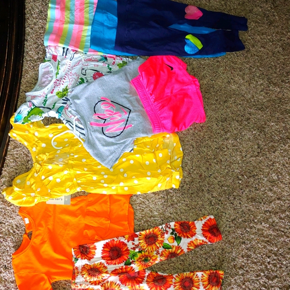 Huge lot of girls clothing size 3/4t